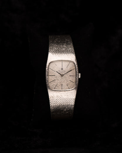 1970s Vintage 'Frosted' Universal Genève
