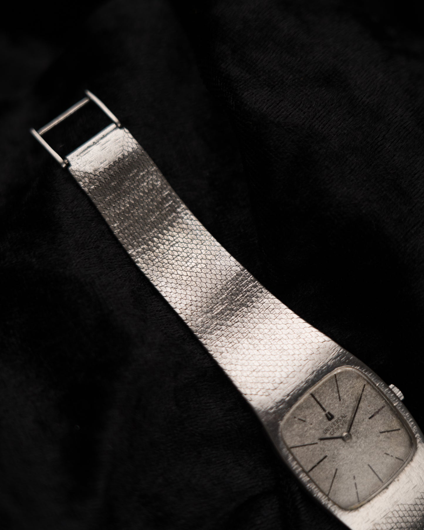 1970s Vintage 'Frosted' Universal Genève