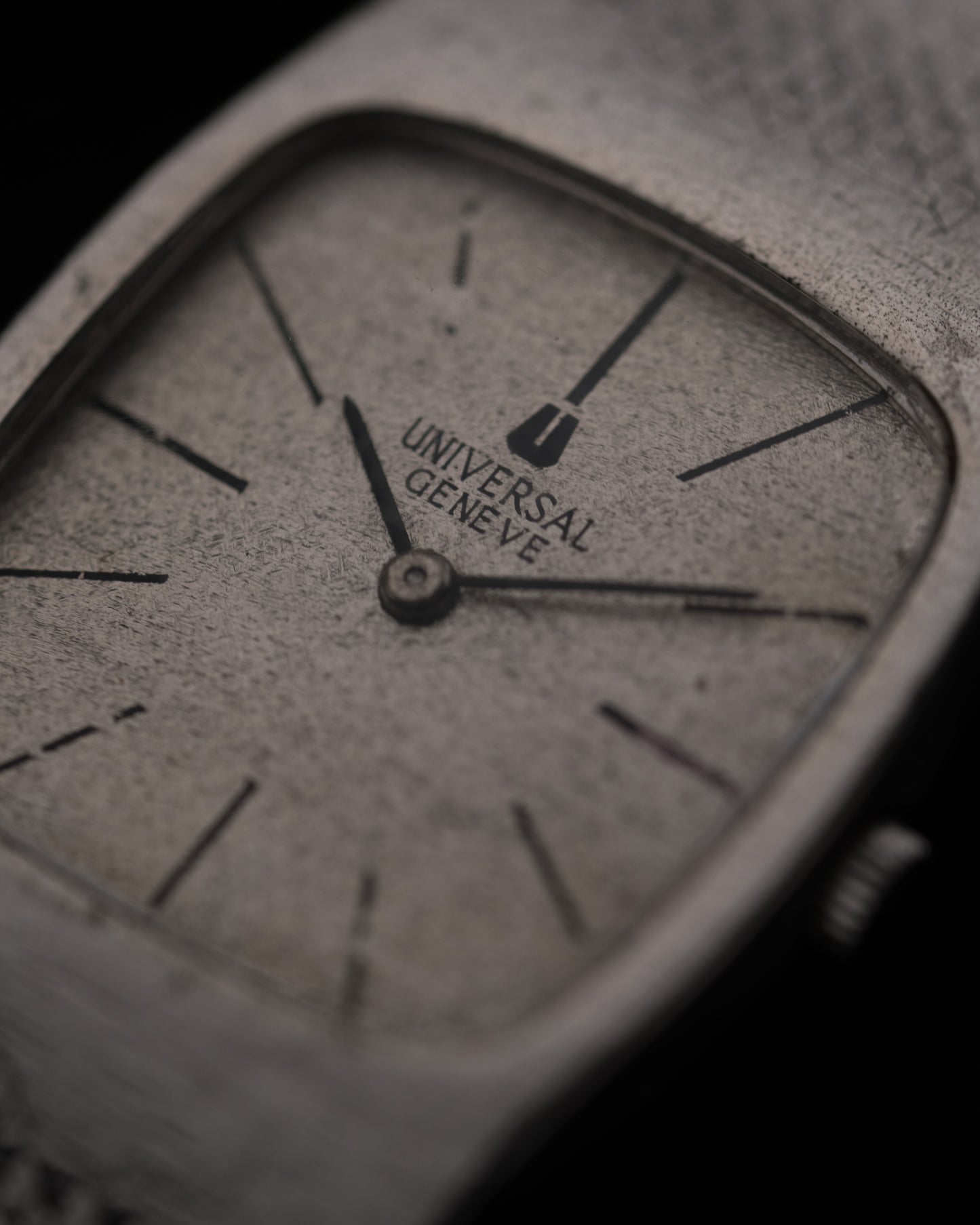 1970s Vintage 'Frosted' Universal Genève