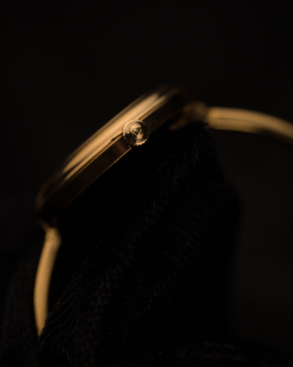 1990s Vintage Gucci Bezel Change
