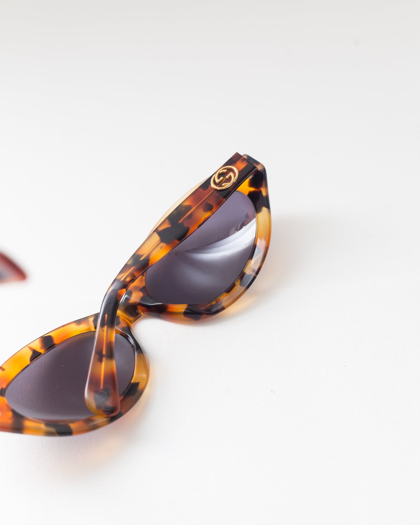 Vintage Gucci Tortoiseshell Sunglasses with GG Sidebar