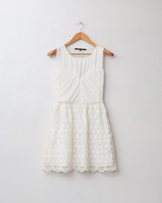 Micro Pleated Floral Lace Dress