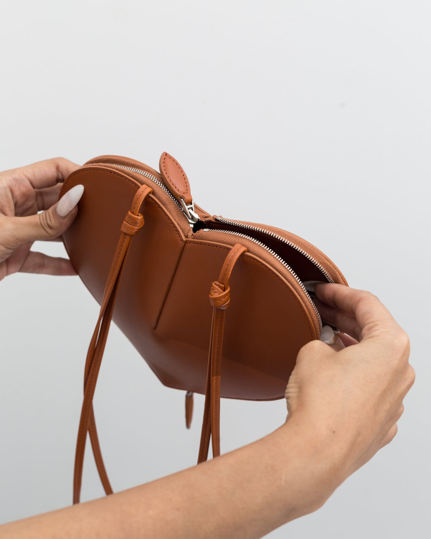 Alaïa Heart Bag