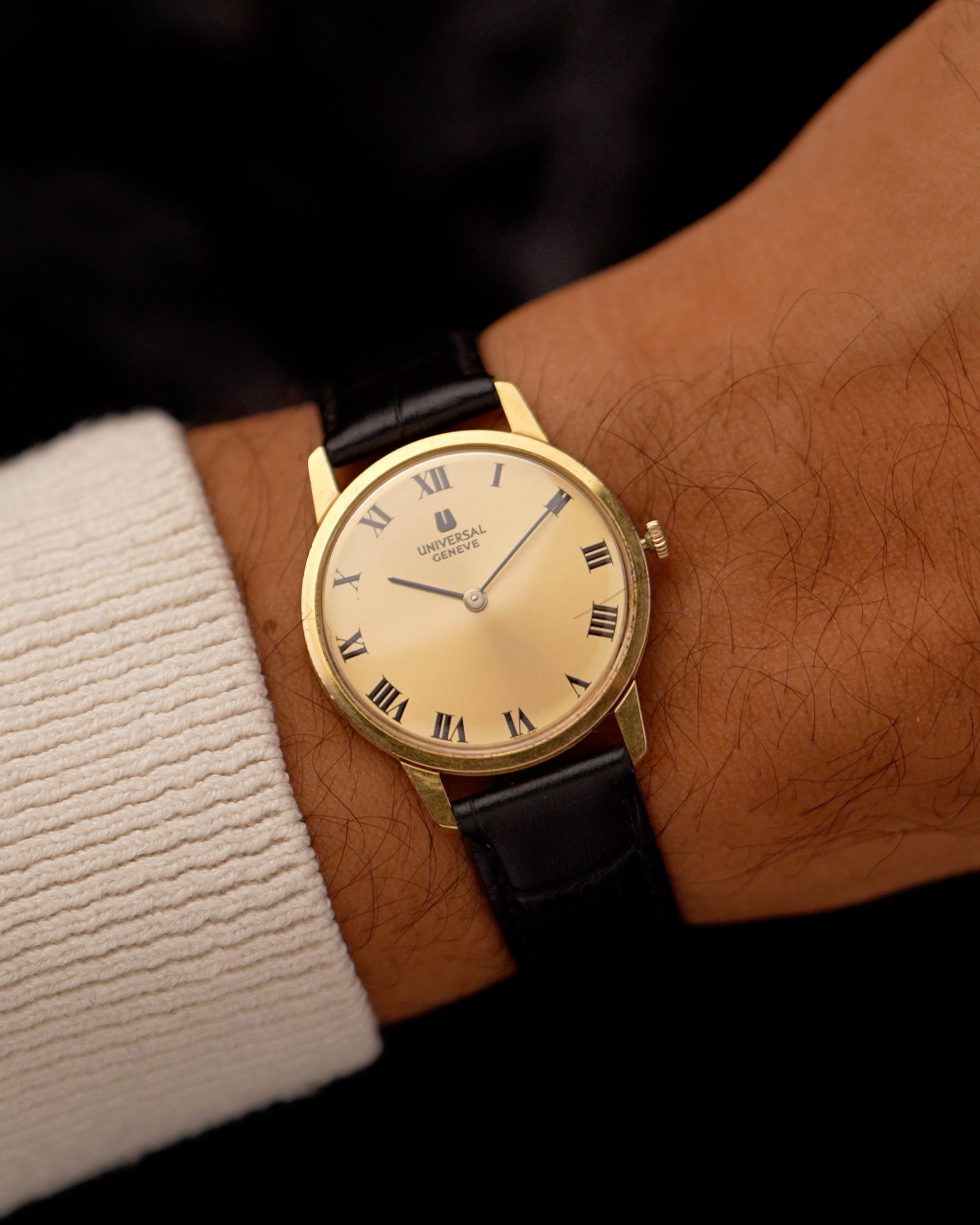 1970s Vintage Hand Wound Universal Geneve