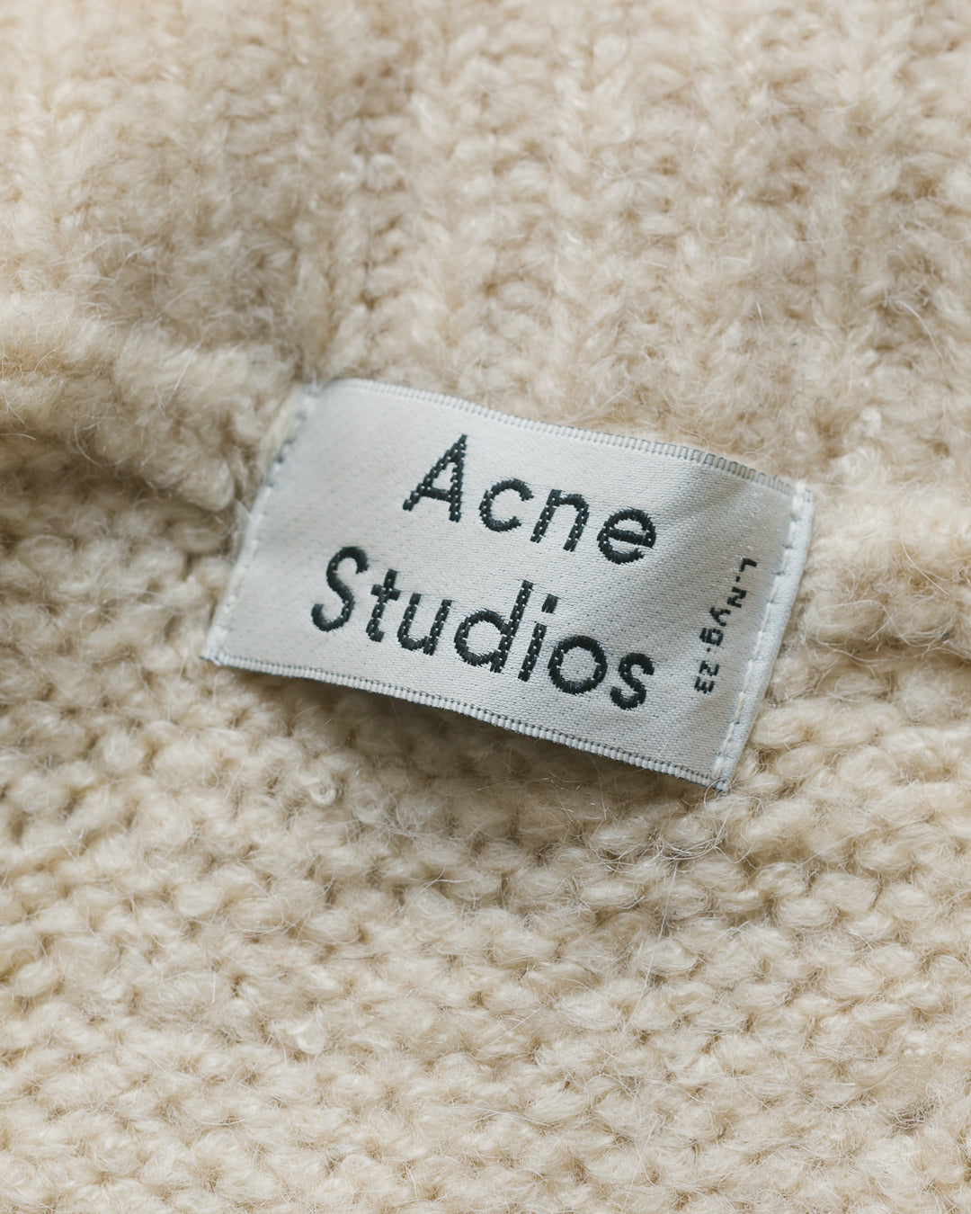 Acne Studios Pure Wool Chunky Knit Turtleneck Sweater