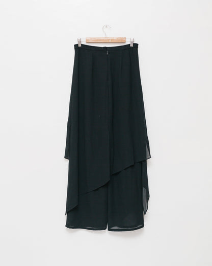 Black flowy trousers