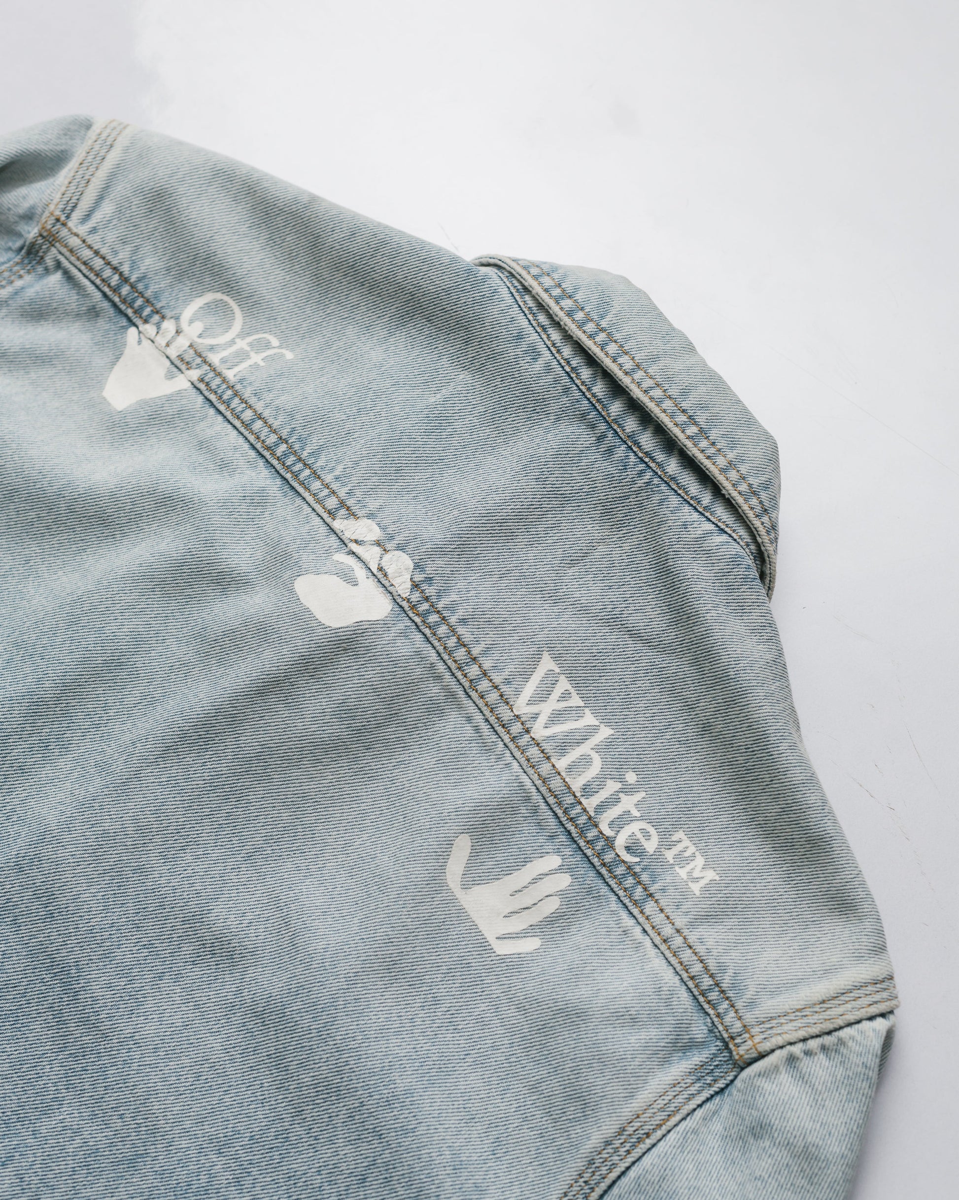 Bleach logo detailed denim shirt