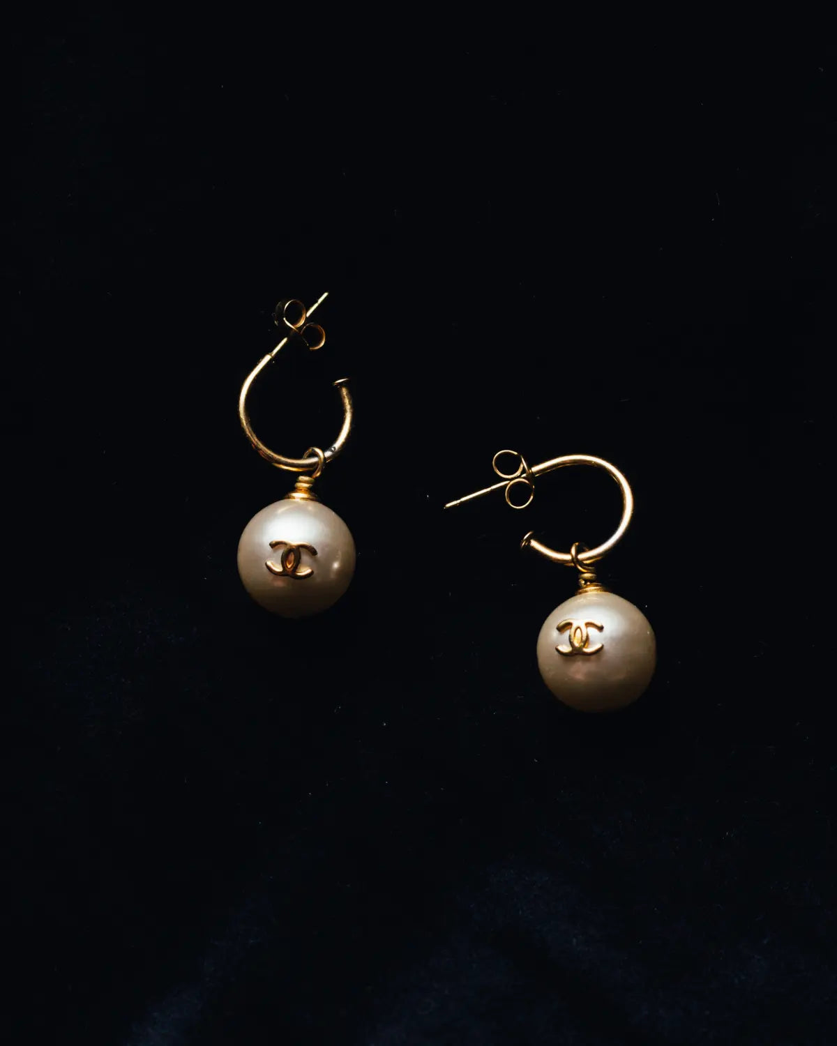 Pearl drop earrings