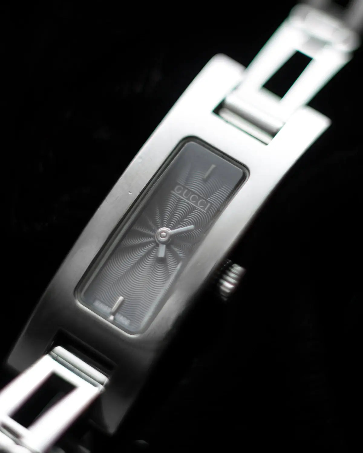 Gucci early 2000s gucci 3900l