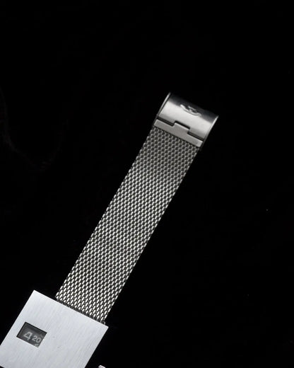 Aimée hand wound jump hour watch