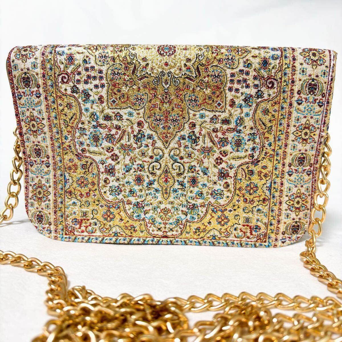 Exquisite Turkish Embroidered Gold Thread Mini Chain Bag - Traditional Craftsmanship, Elegant