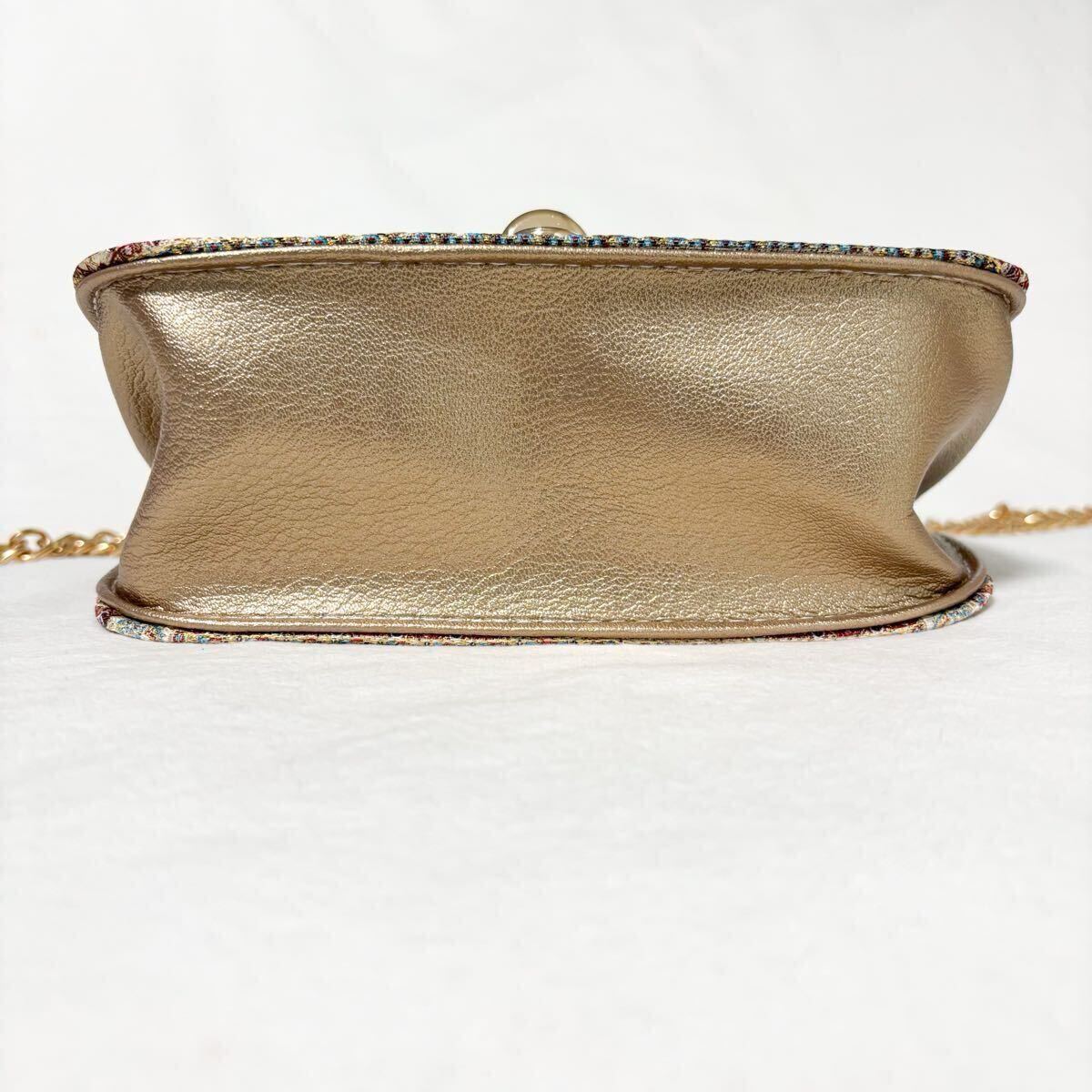 Exquisite Turkish Embroidered Gold Thread Mini Chain Bag - Traditional Craftsmanship, Elegant