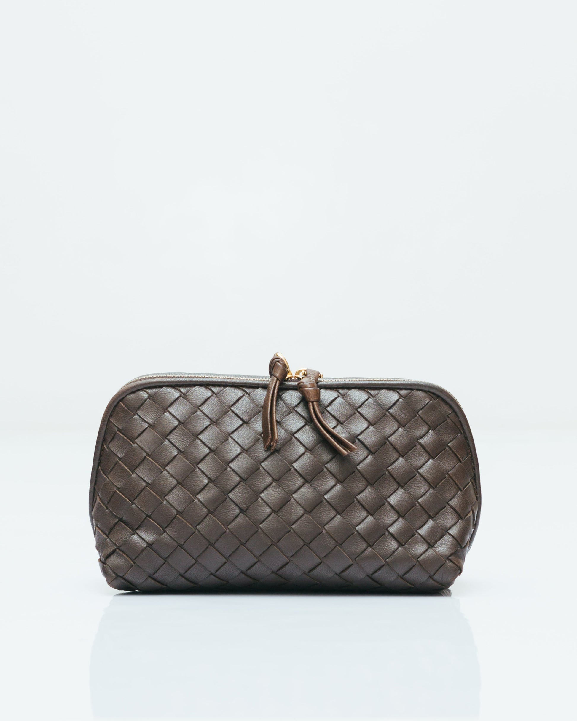 Intrecciato crossbody pouch