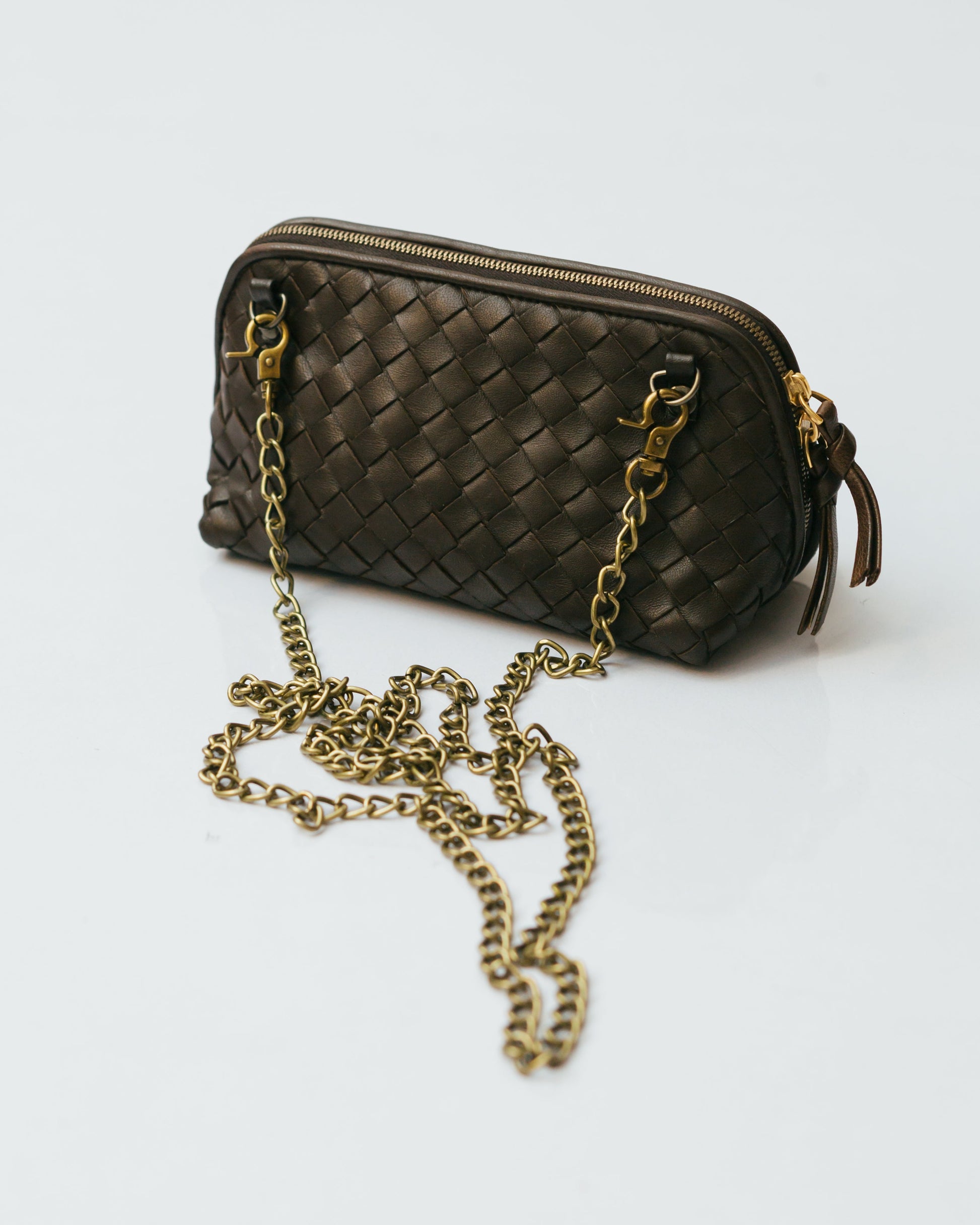 Intrecciato crossbody pouch