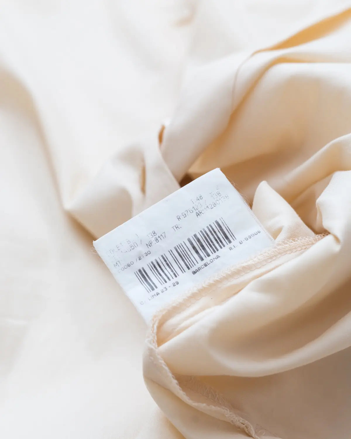 Burberrys logo embroidered button down