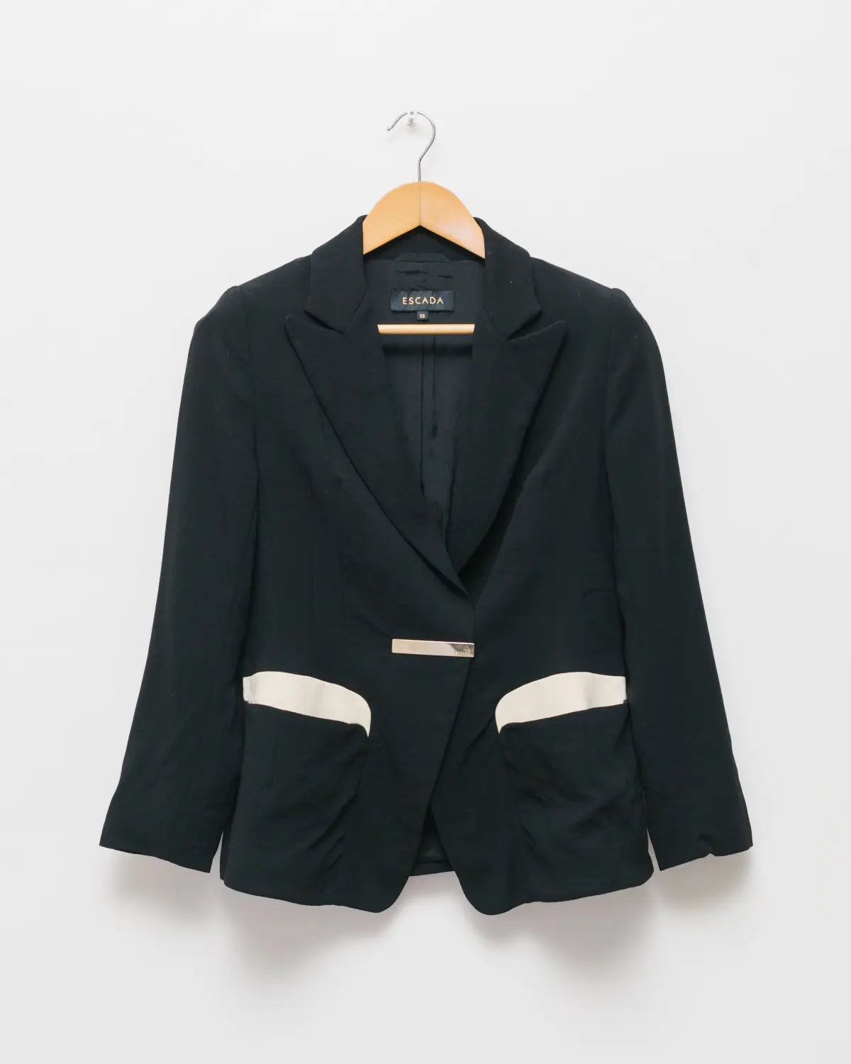 Logo plaque wool blazer