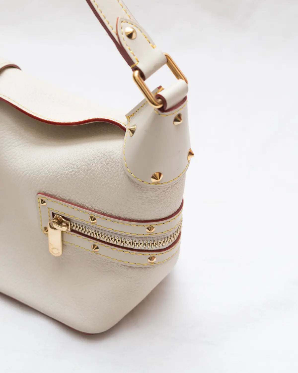 Louis vuitton suhali leather l’impetueux bag