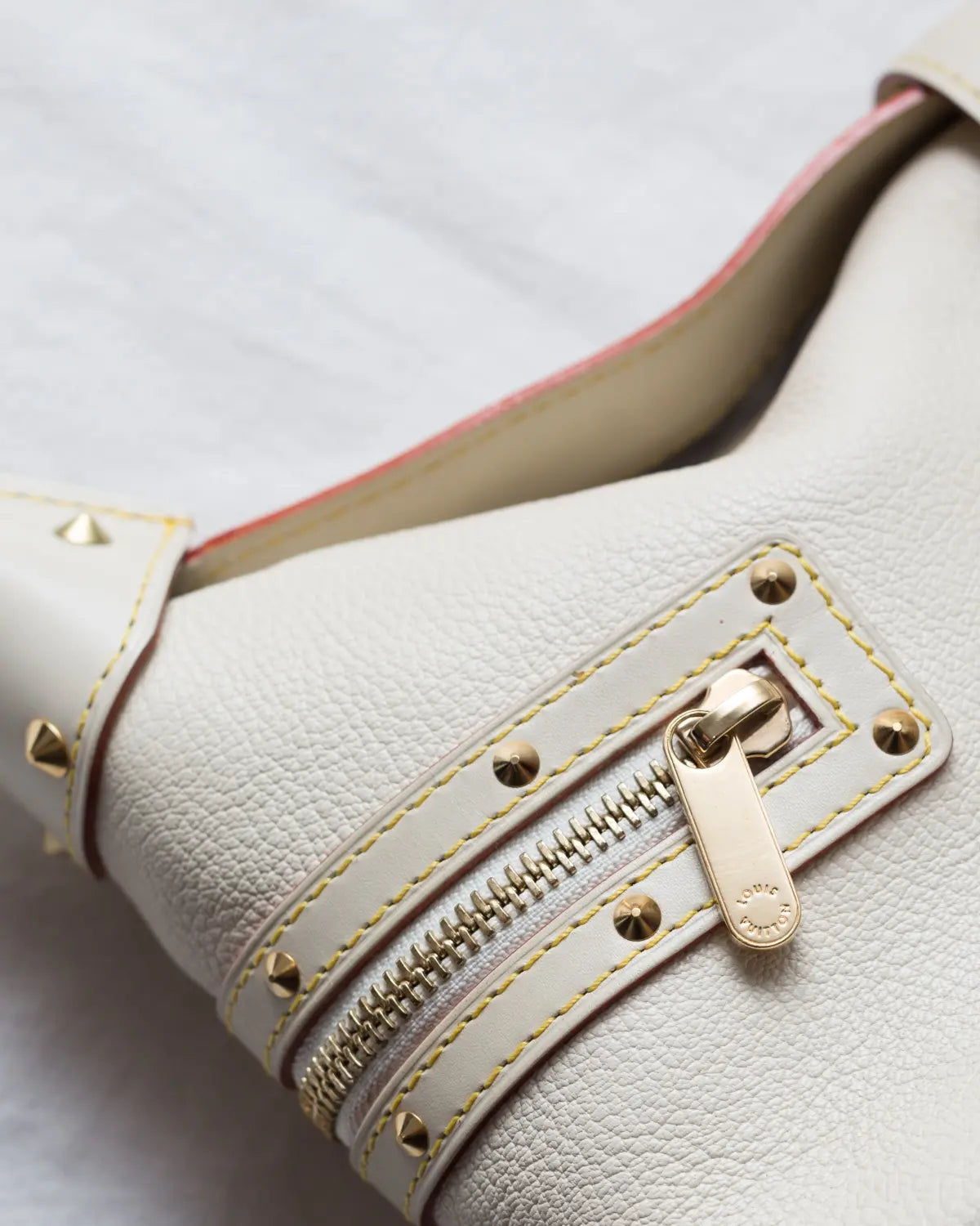Louis vuitton suhali leather l’impetueux bag