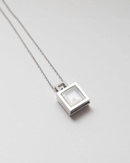 Mikimoto floating pearls pendant watch
