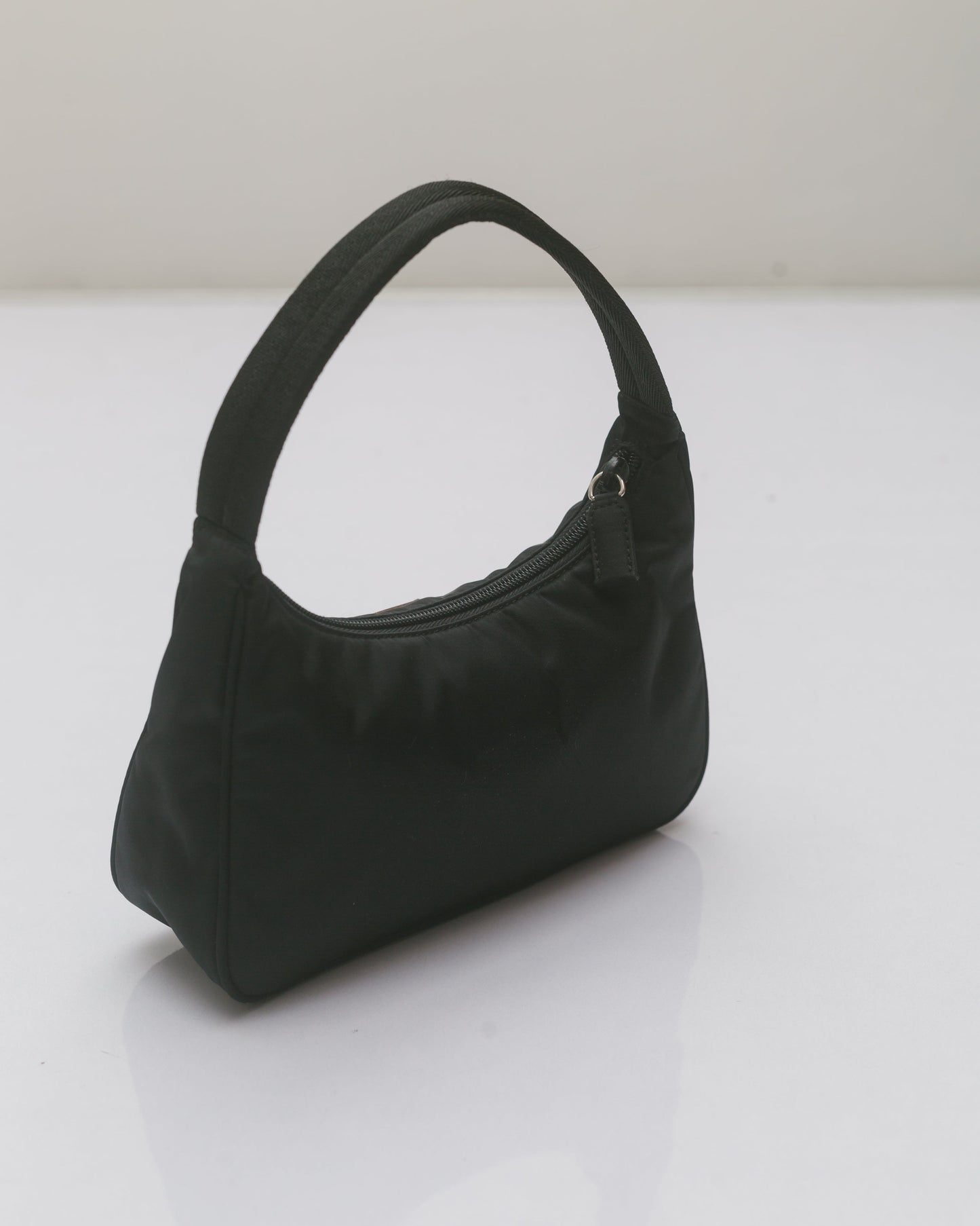 Mini nylon tessuto hobo