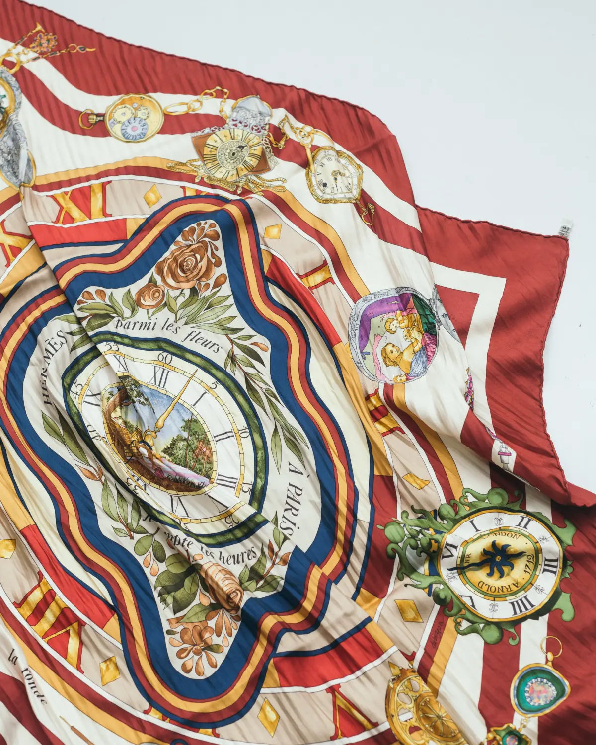 Hermés parmi les fleurs je compte heures silk scarf