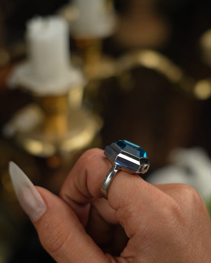 Vintage Cut Glass Seiko Ring