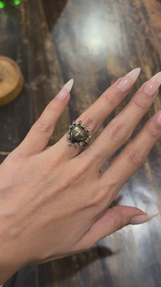 Dior bee motif ring