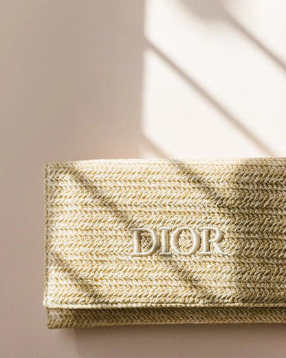 Raffia clutch bag