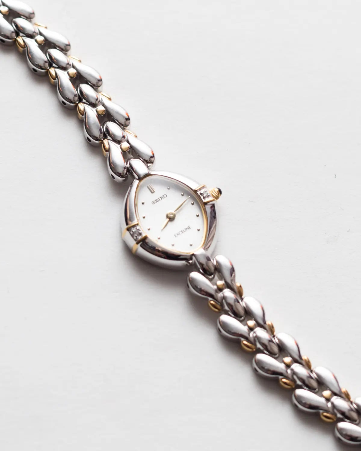Quartz rare seiko exceline with mop dial watch