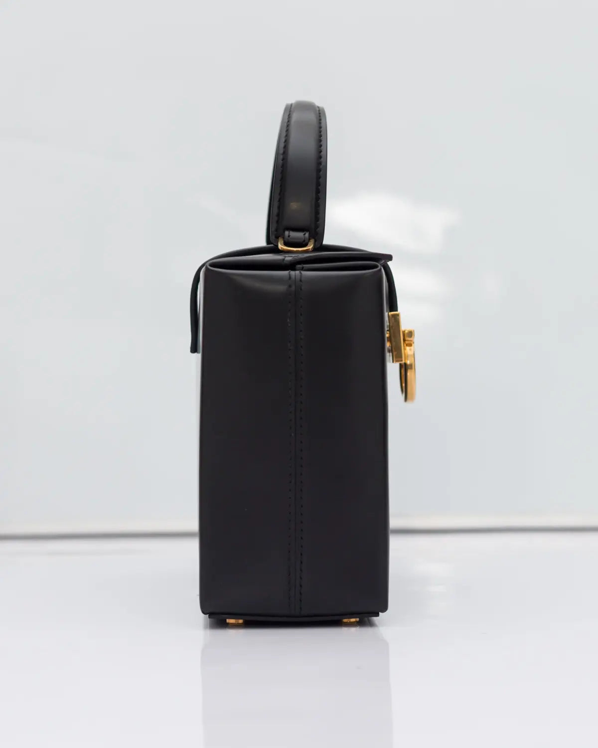 Salvatore ferragamo handbag