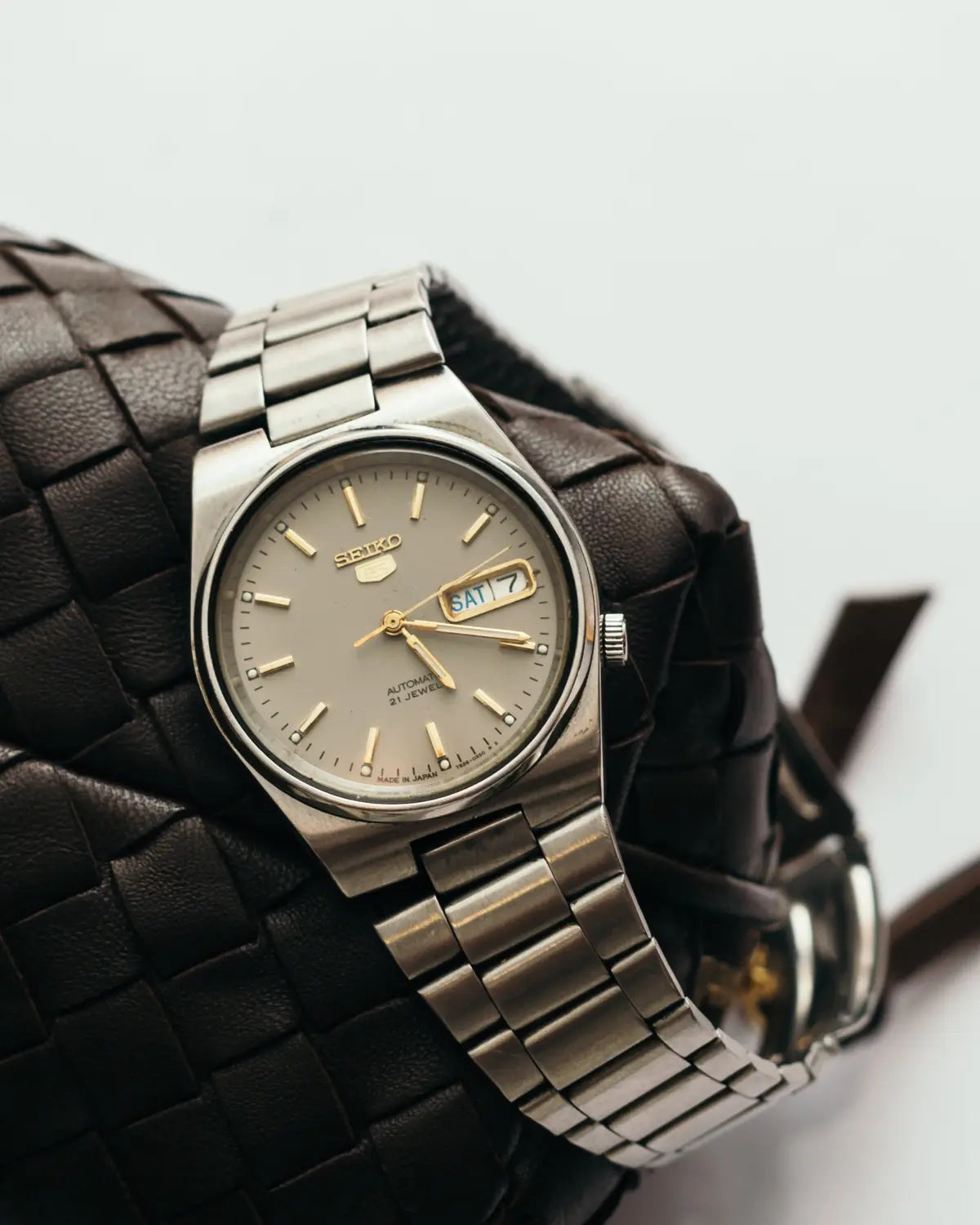 Seiko 5 grey dial