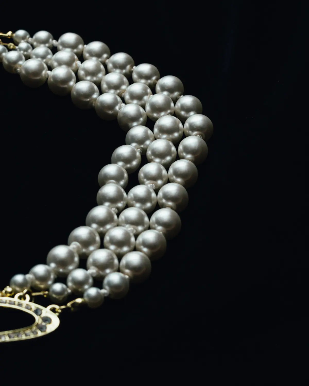 3 layer pearl necklace