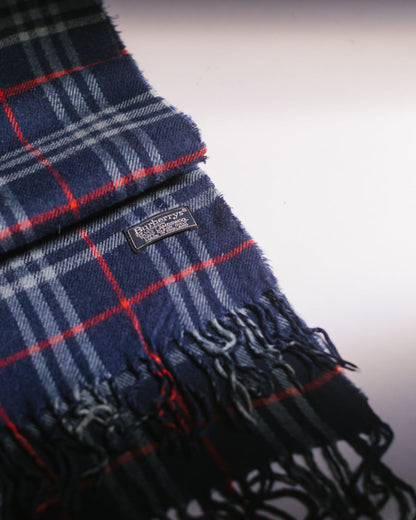 Vintage burberry lambswool scarf