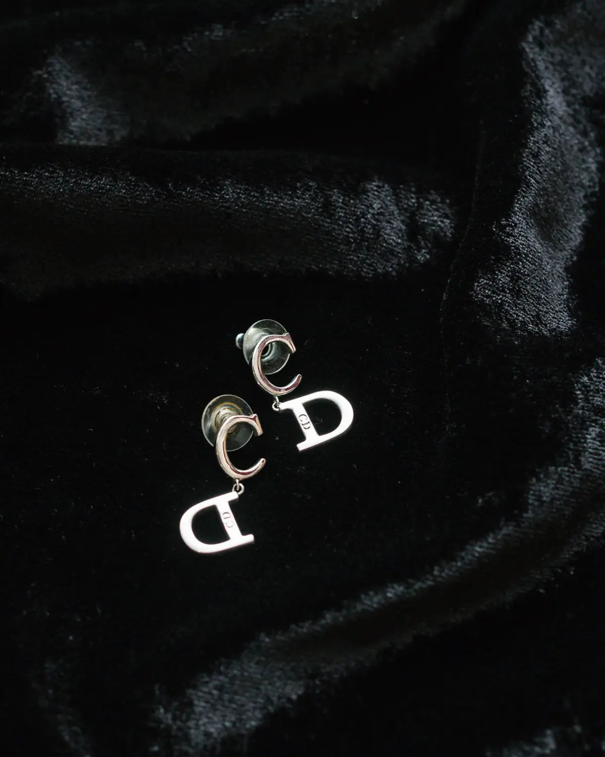 Cd logo earrings