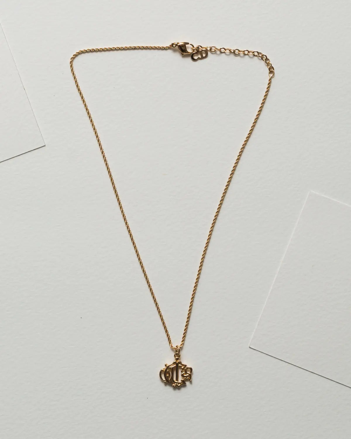 Christian dior vintage insignia necklace