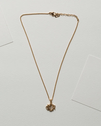 Christian dior vintage insignia necklace
