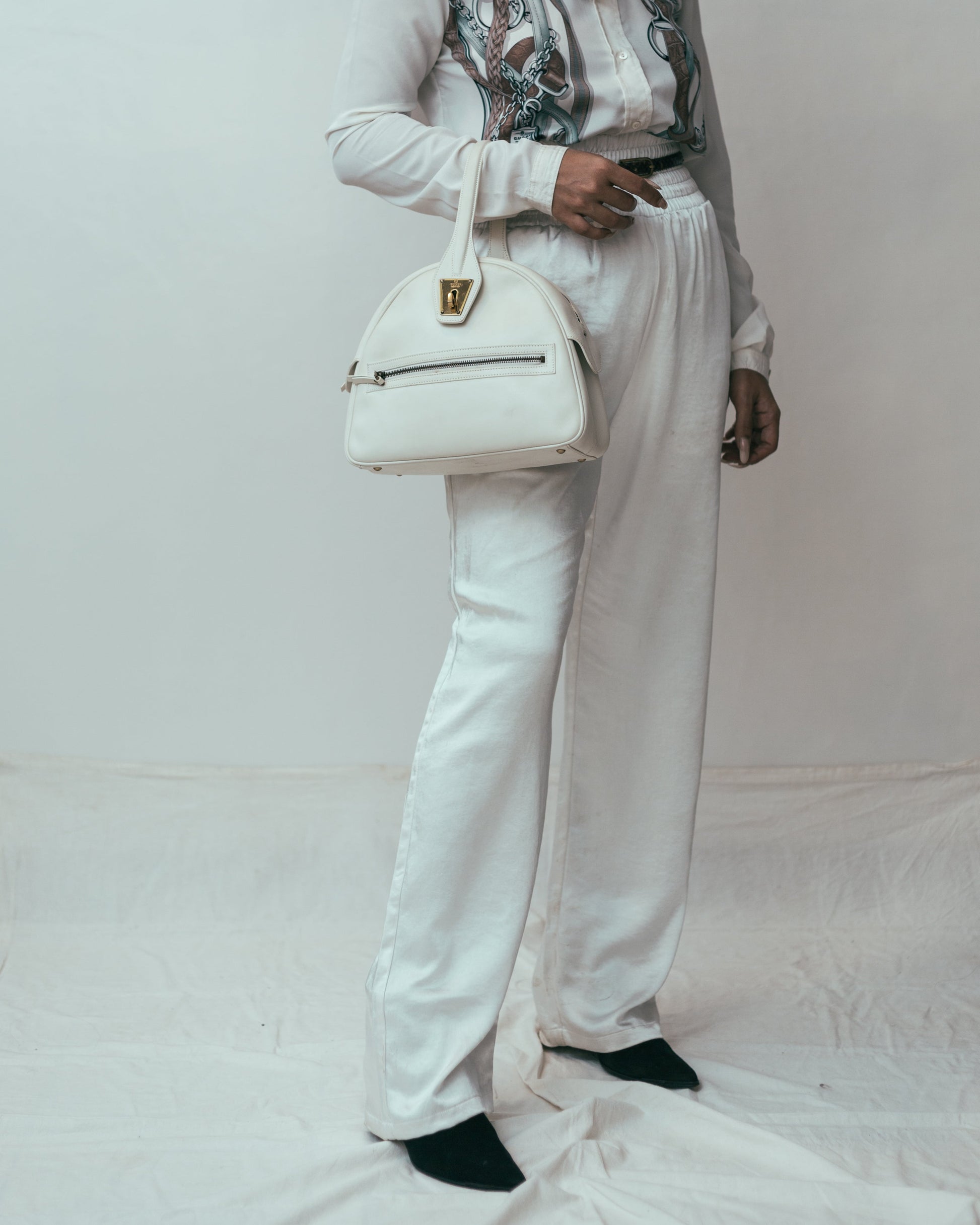 Vintage turnlock calfskin bag in ivory