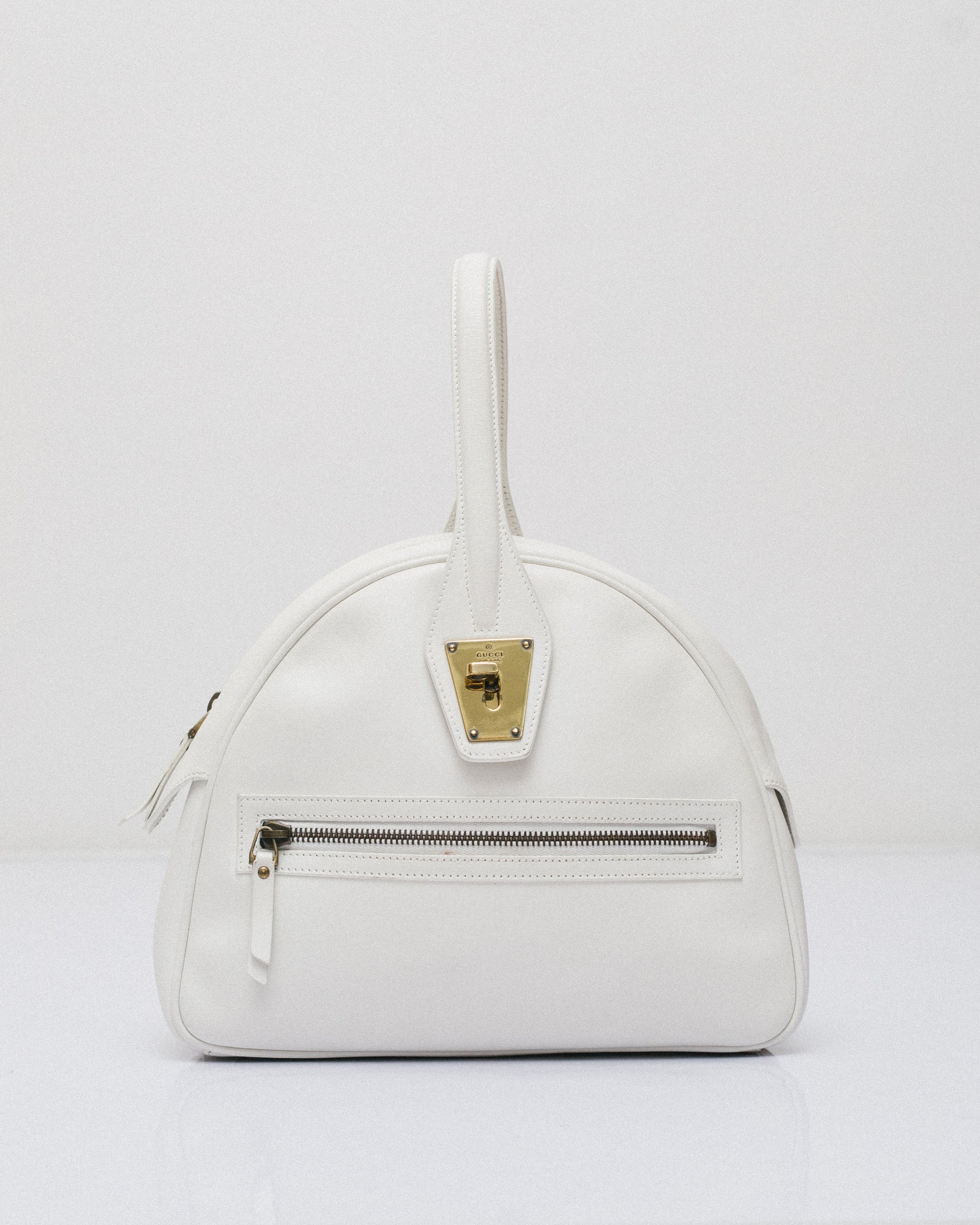 Vintage turnlock calfskin in ivory white